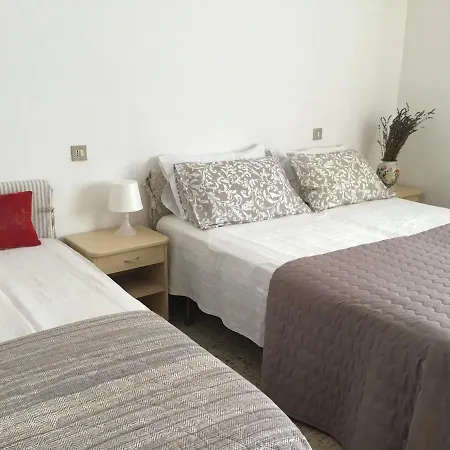 Apartment Le 4 Sorelle *
